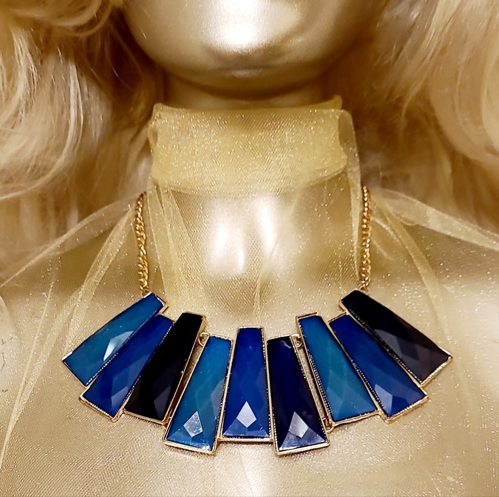 VINTAGE 80s 90s FUNKY MULTI BLUE GOLD COLLAR STATEMENT NECKLACE